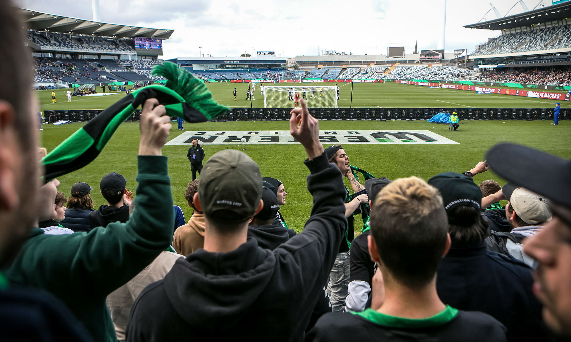 Big Ground Small Crowd